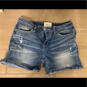 BKE Jean shorts.  5” inseam unrolled.  EUC.